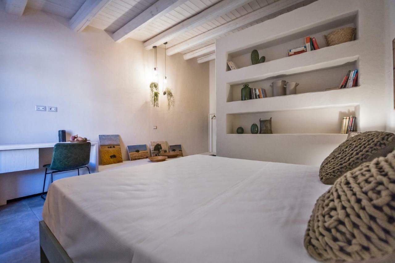 Hostal Terre Di Cavalusi Relais Donnafugata Exterior foto