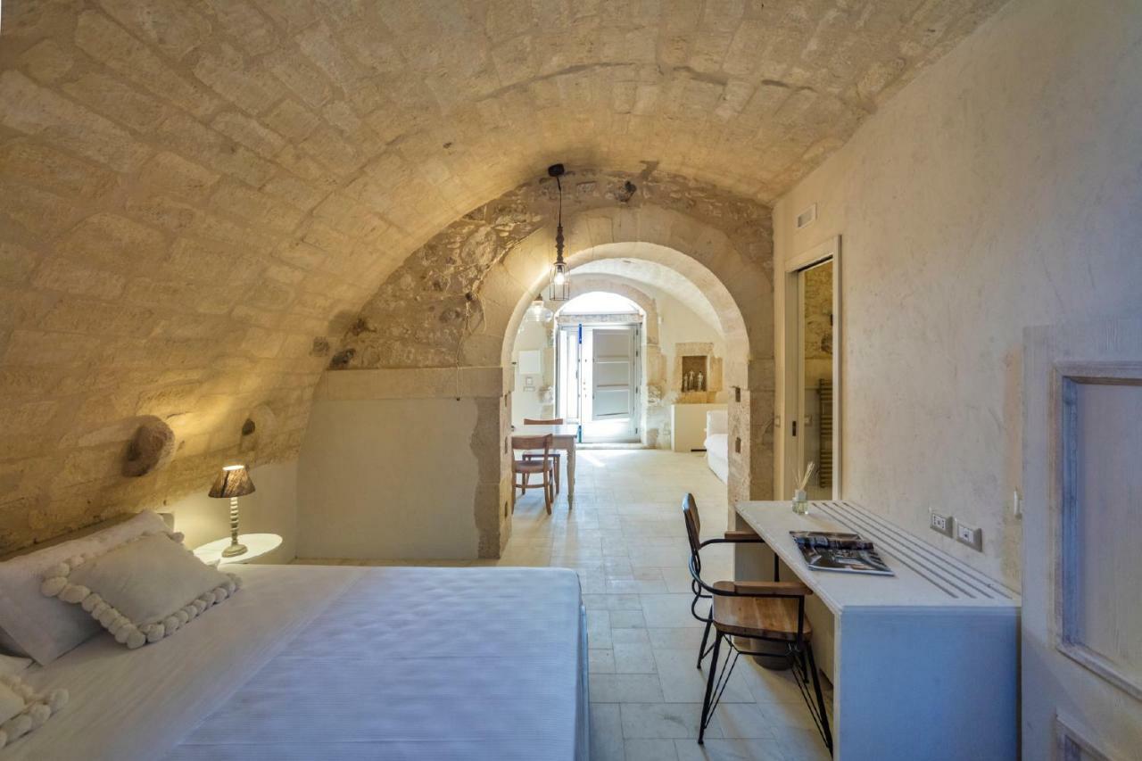 Hostal Terre Di Cavalusi Relais Donnafugata Exterior foto